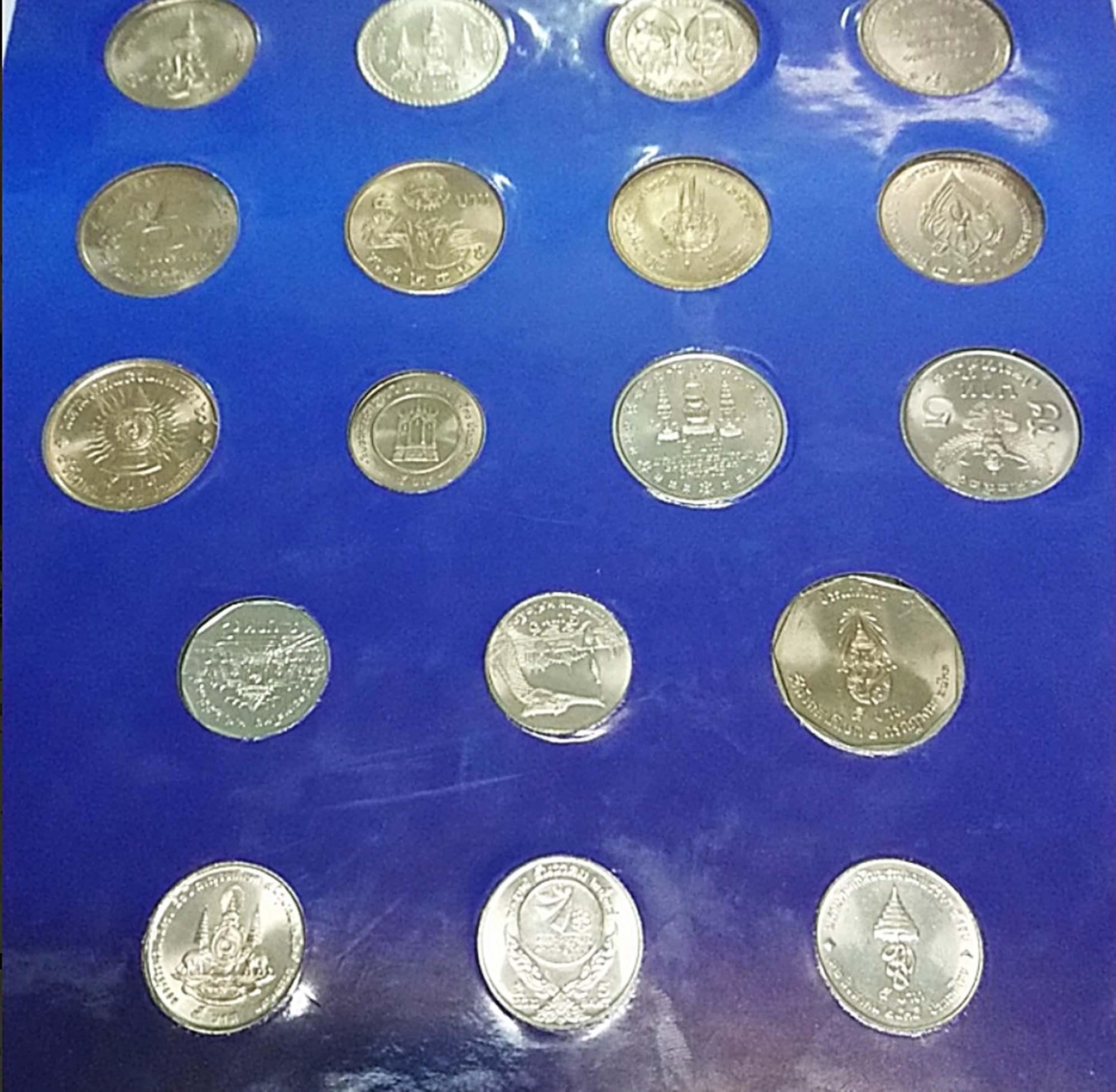 เหรียญ 5 บาท ครบชุด 22 วาระ เหรียญใหม่ unc บรรจุแผงเหรียญ