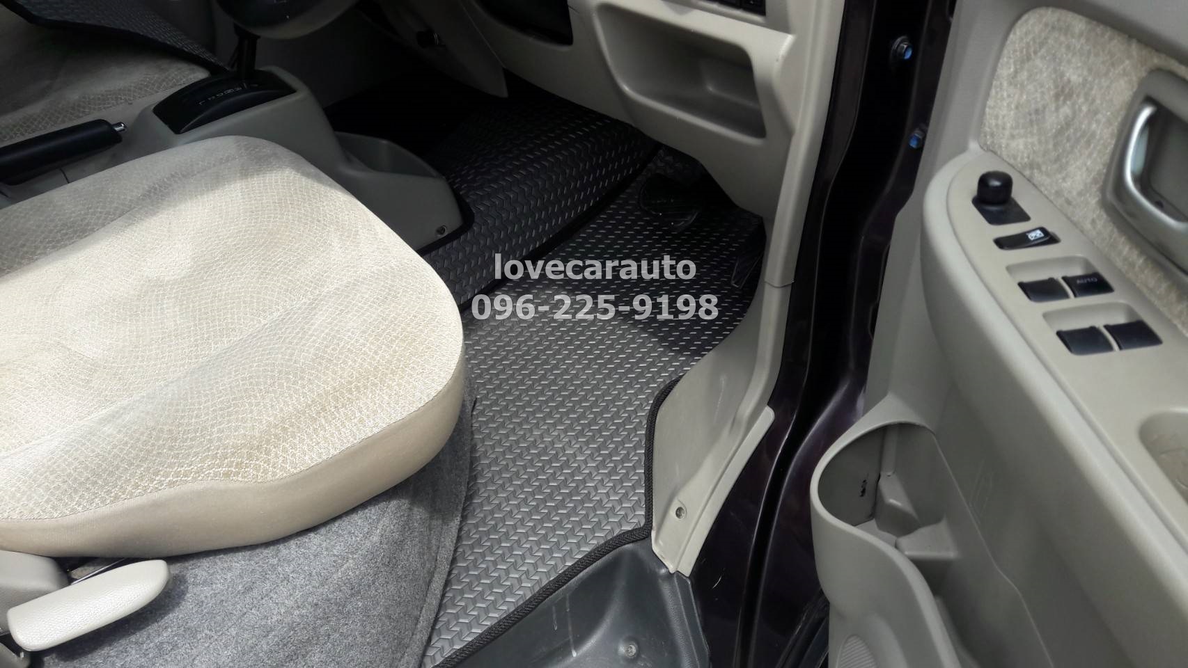 ผ้ายางปูพื้นรถยนต์ ลายธนูสีเทา Suzuki APV