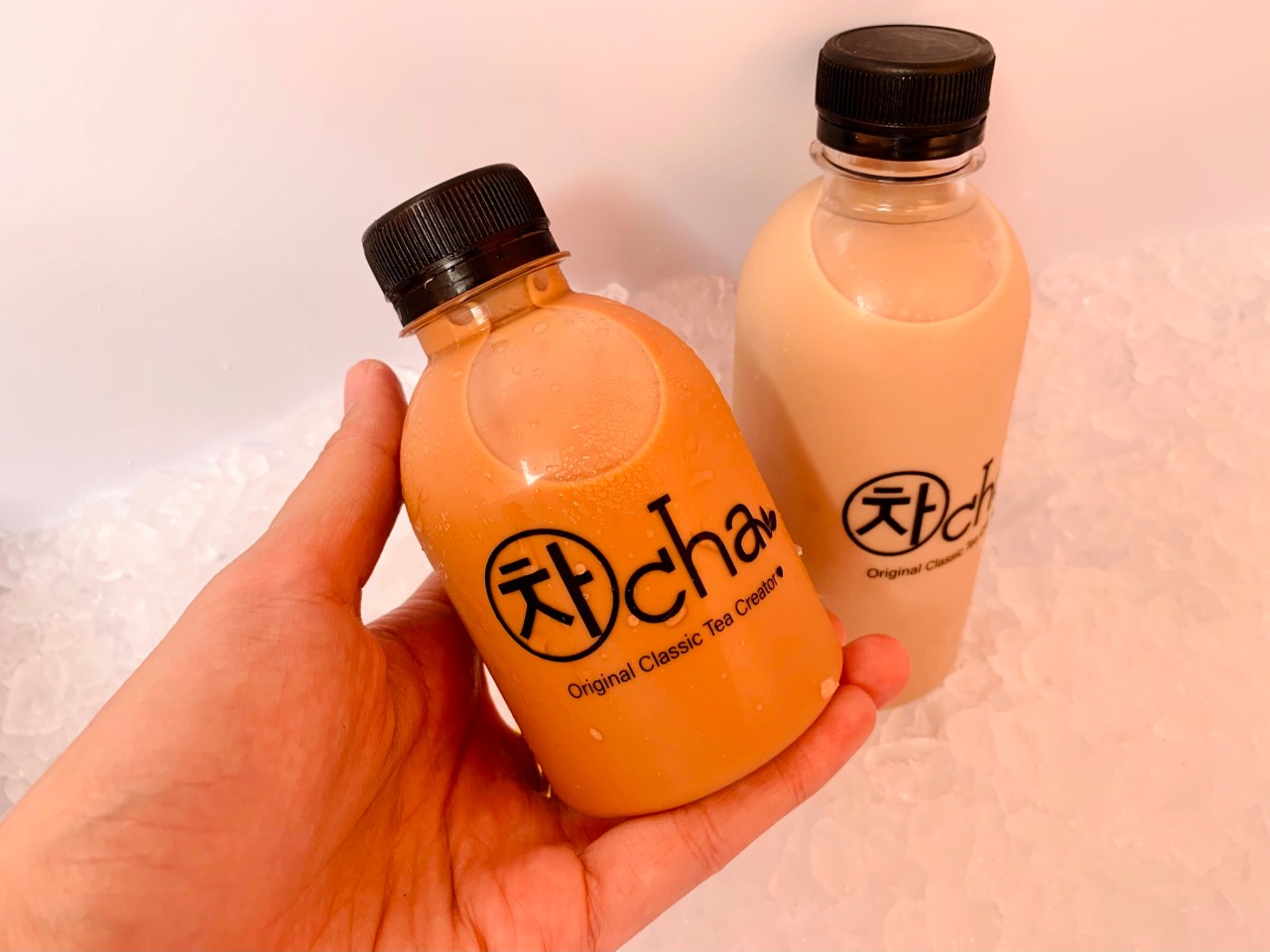 ขวดทรงกลมเรียบเตี้ย 220 ml. ป.30 แพคละ 150 ใบ