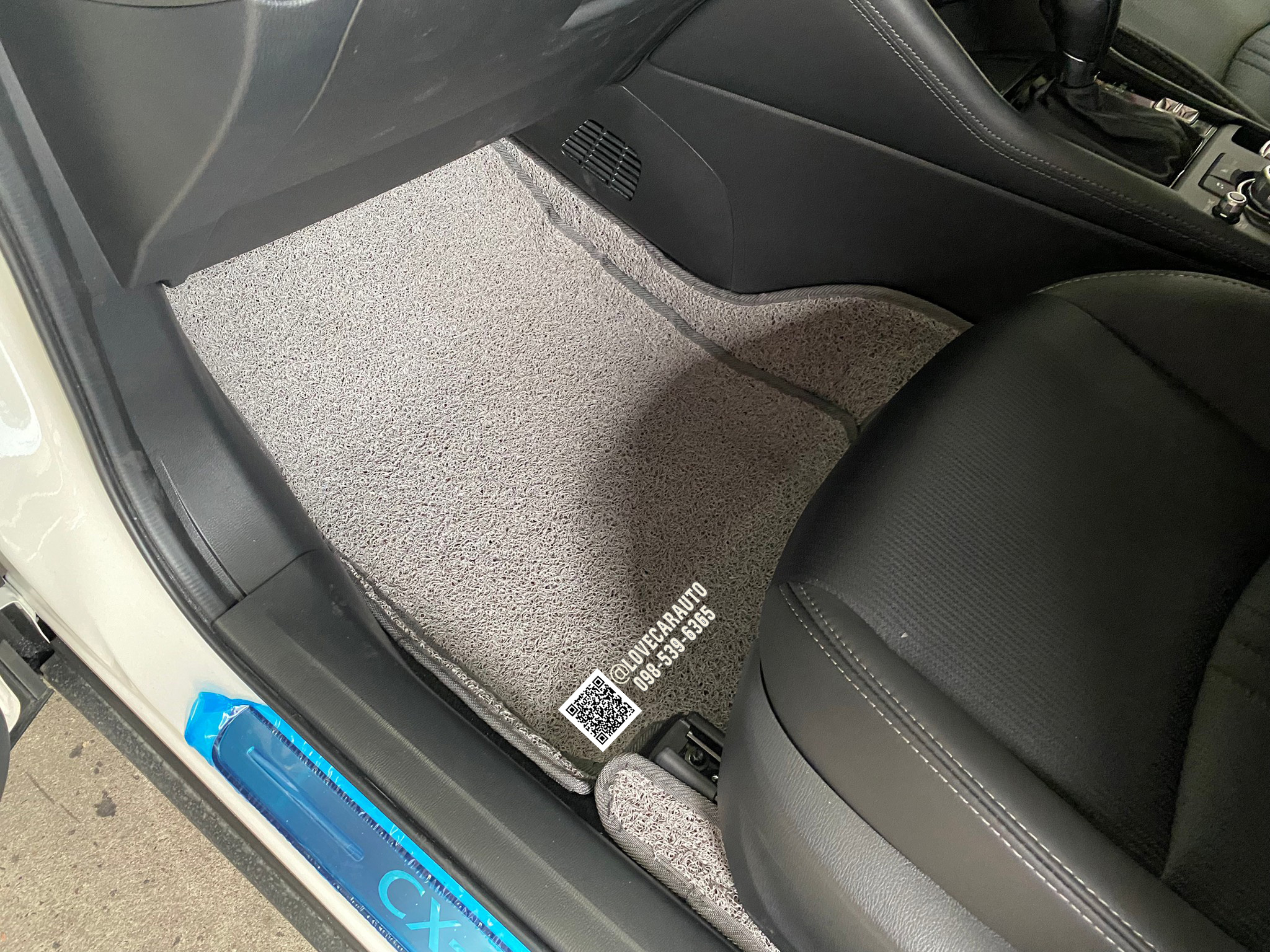 พรมไวนิลดักฝุ่น Mazda CX-3 2023 ไวนิลสีเทา เต็มคัน