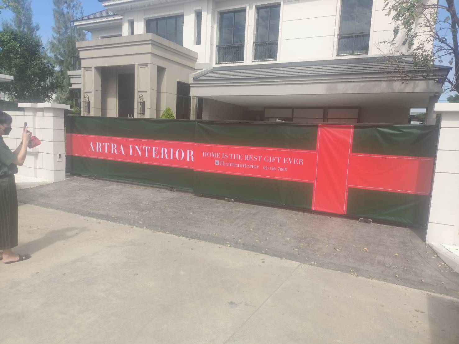 ป้ายไวนิลขึงรั้วลูกค้า งานARTTA INTERIOR