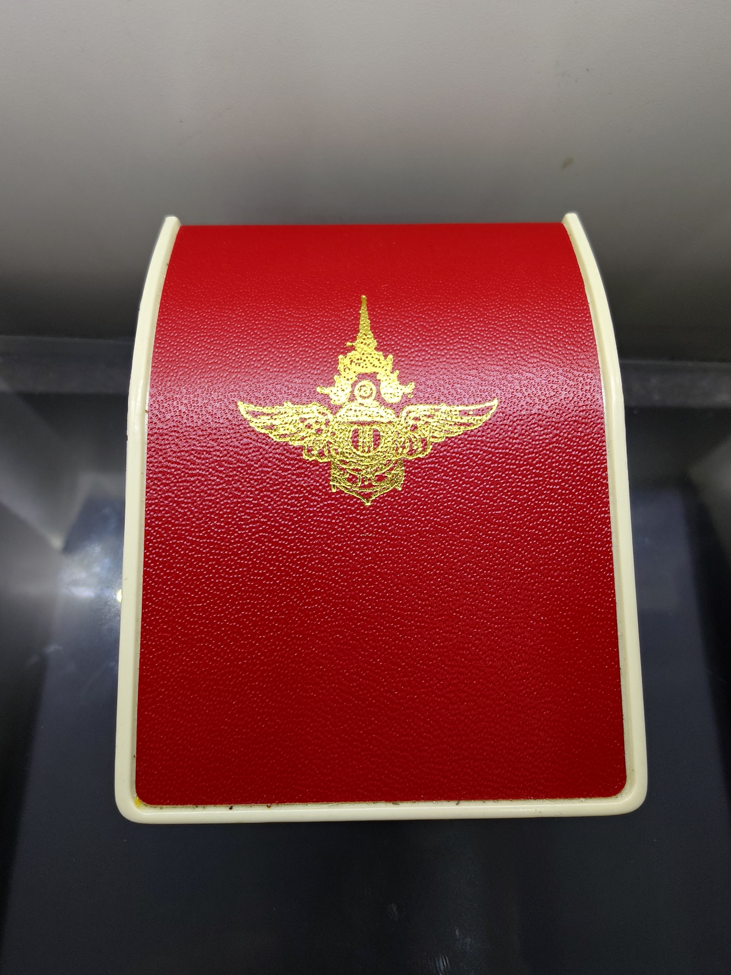 หลวงพ่อเงิน วัดบางคลาน ลอยองค์ เนื้อเงิน รุ่น 91 ปี กรมเสมียนตรา กระทรวงกลาโหม ปี2543 พร้อมกล่องเดิม