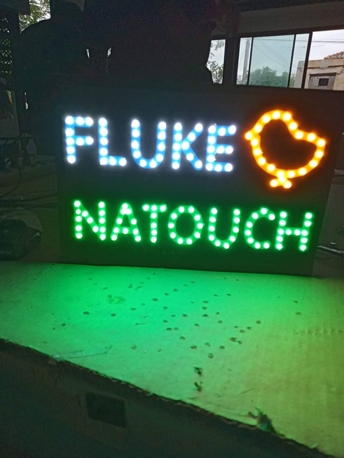 ป้ายไฟเชียร์ ป้ายไฟแฟนคลับ งานไฟเชียร์FLUKE NATOUCH