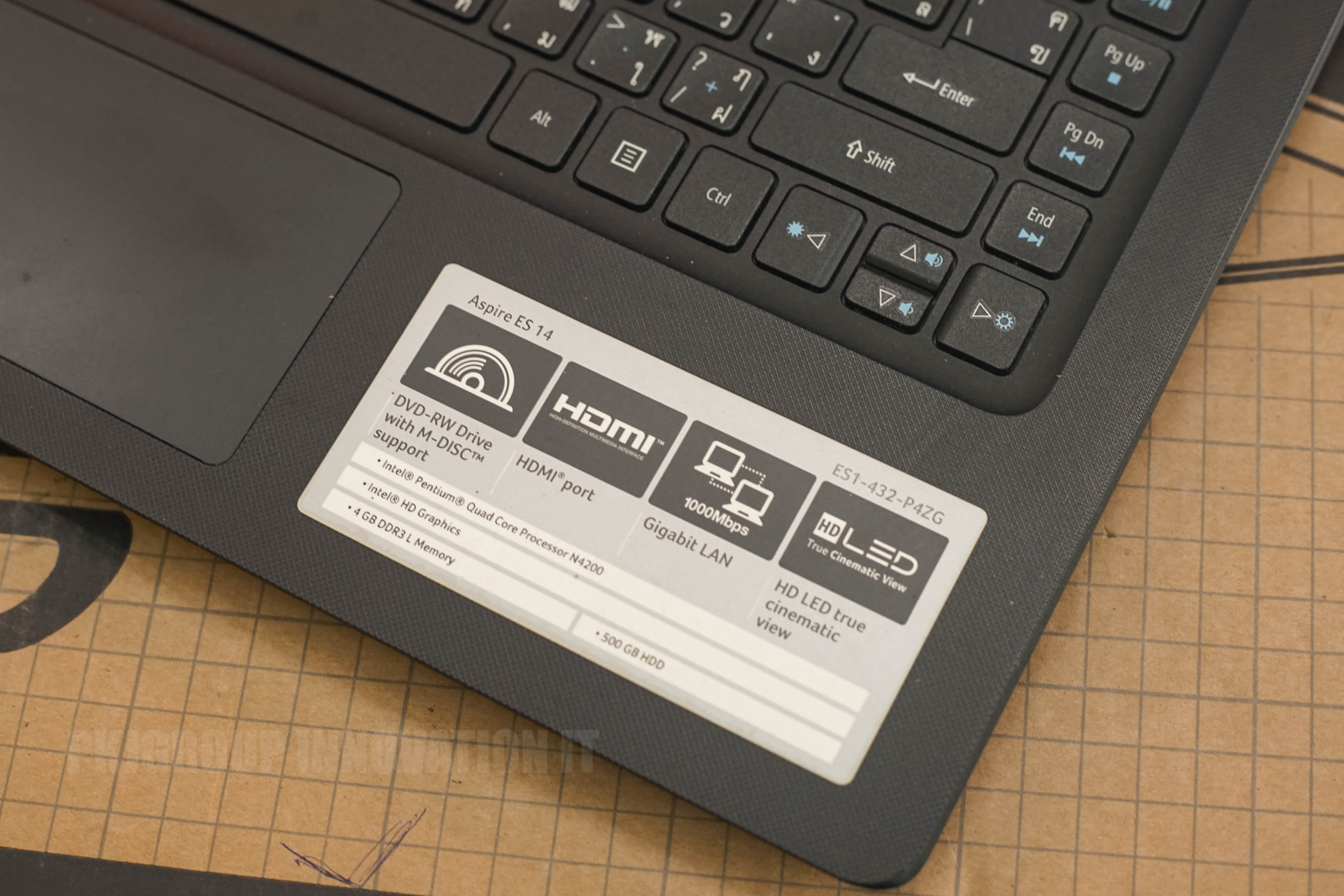 โน๊ตบุ๊คทำงานมือสอง Acer Aspire ES1-432-P4ZG pentium N4200 RAM 4 GB SSD จอมีไบร์ท