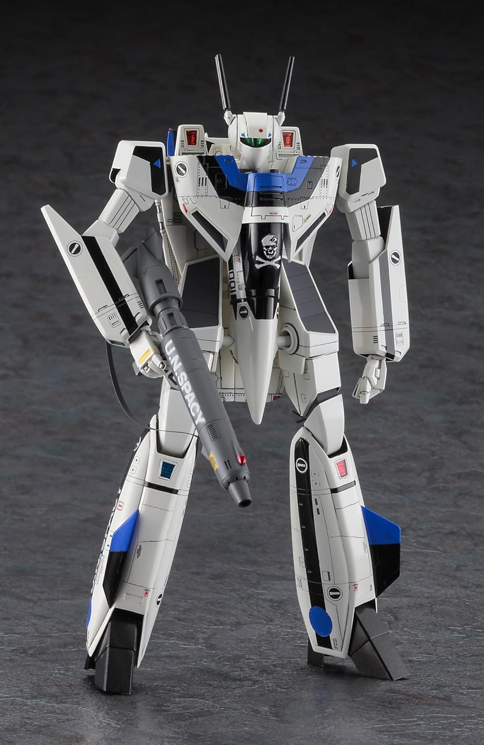 **MTS Toys**Hasegawa Macross 1/72 : VF-1S Battroid Valkyrie "Max"