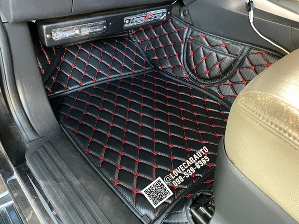 พรมรถยนต์ 6D lsuzu Mux 2014 ลายเคฟล่าสีดำด้ายแดง