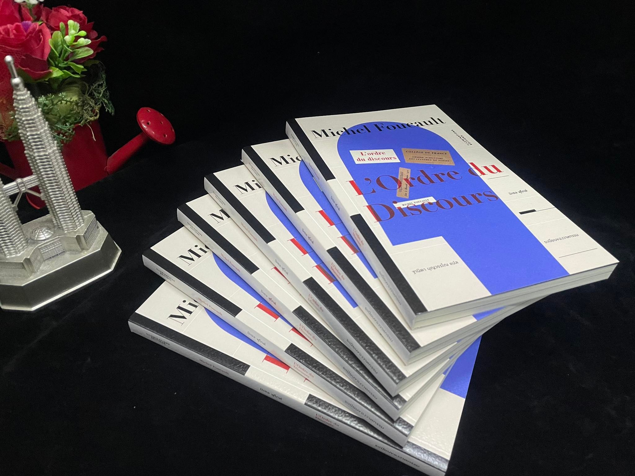 หนังสือ 'ระเบียนของวาทกรรม' ของมิเชล ฟูโกต์ แปลโดย ฐานิดา บุญวรรโณ