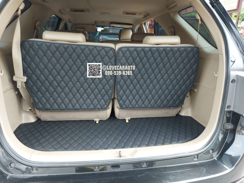 พรมปูพื้นรถยนต์ Toyota Fortuner 2013 สีดำด้ายดำ