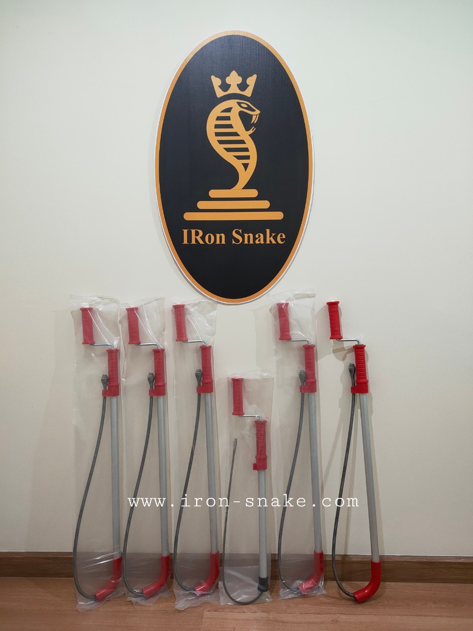 ไม้ทะลวงชักโครก D-6 ไม้ทะลวงชักโครก เครื่องทะลวงท่อ งูเหล็ก D-6 IRon Snake