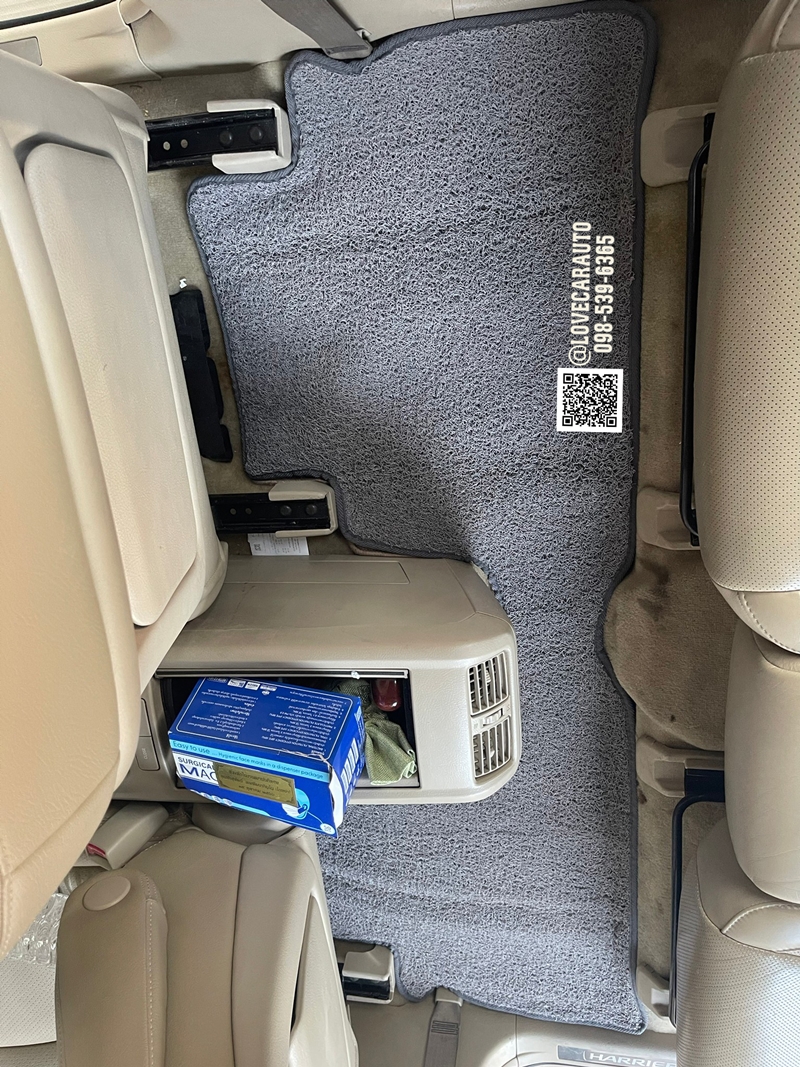 พรมดักฝุ่น Lexus RX330e พรมไวนิลดักฝุ่นสีเทา