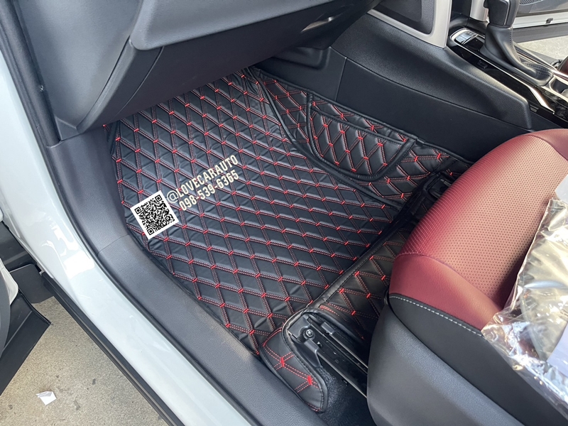 พรมปูพื้นรถยนต์ 6D Toyota Corolla Cross HEV 2024