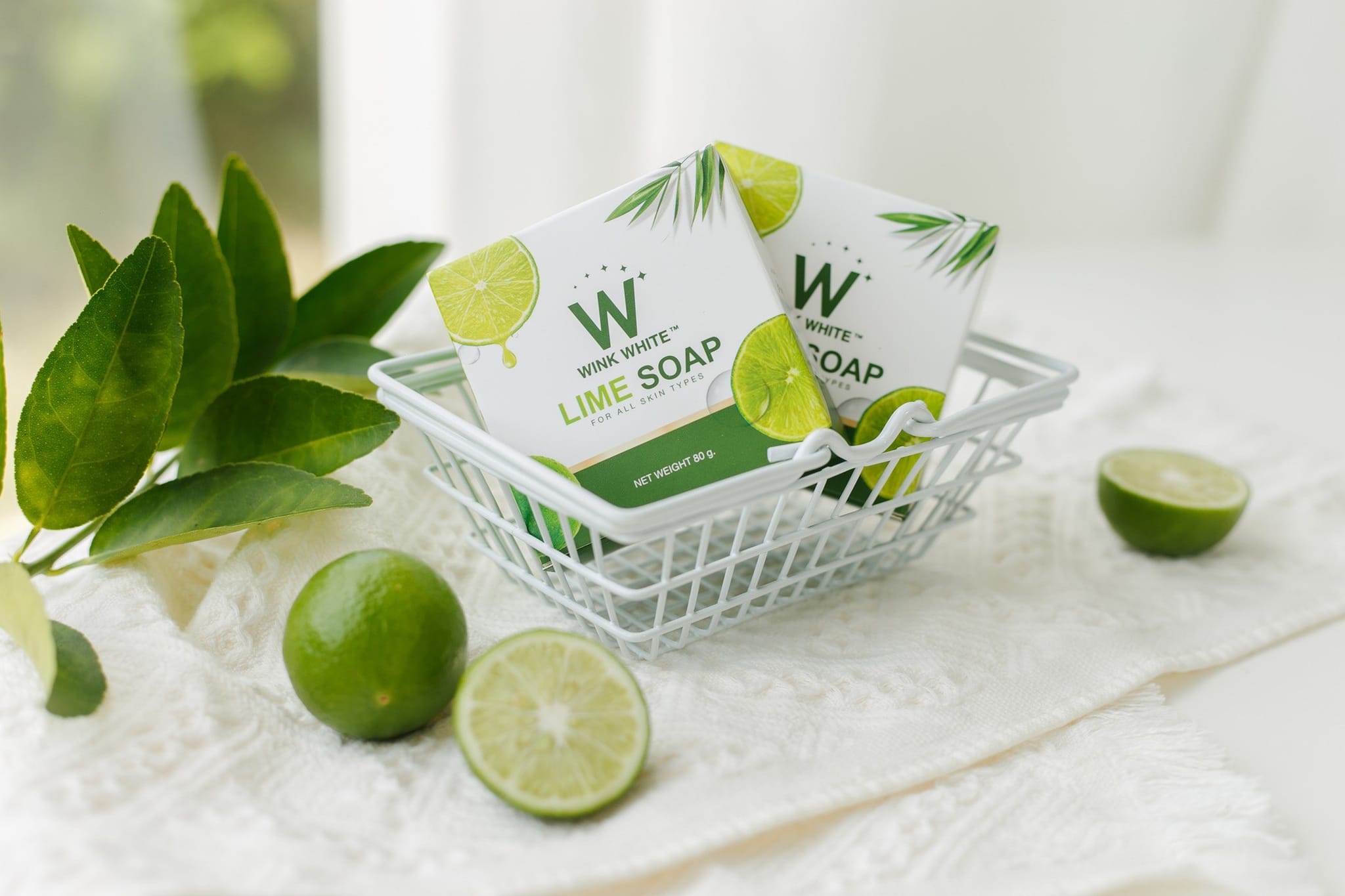 สบู่มะนาว วิ้งไวท์ ผิวนุ่ม กระจ่างใส ขัดขี้ไคล W Lime Soap 80g.(1แถม1)
