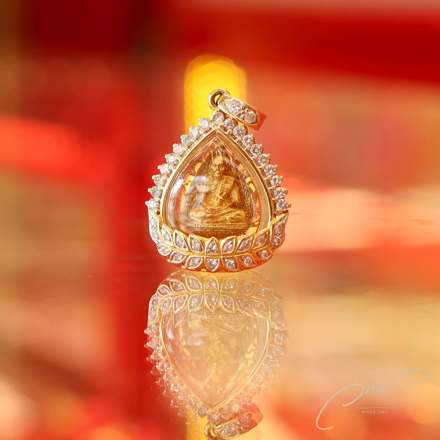 รับเลี่ยมพระ กรอบพระ ตลับทองฝังเพชรพลอย ร้านเลี่ยมพระอยุธยา