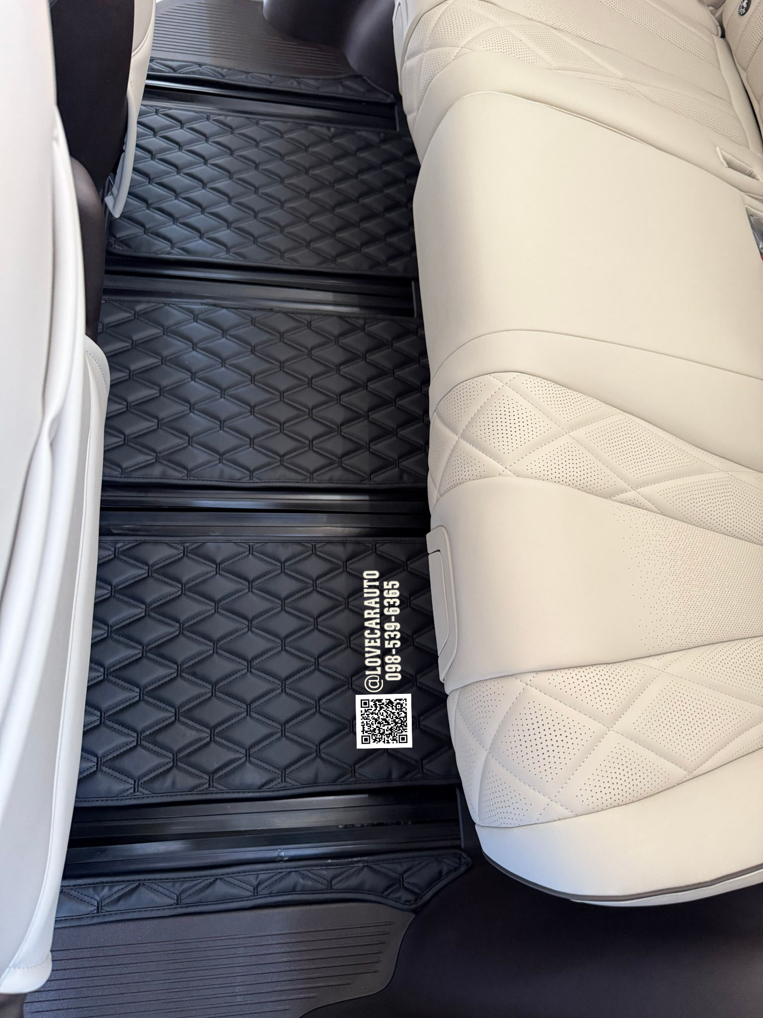 พรมปูพื้นรถยนต์ 6D BYD Denza D9 พรมvvip สีดำด้ายดำ เต็มคัน