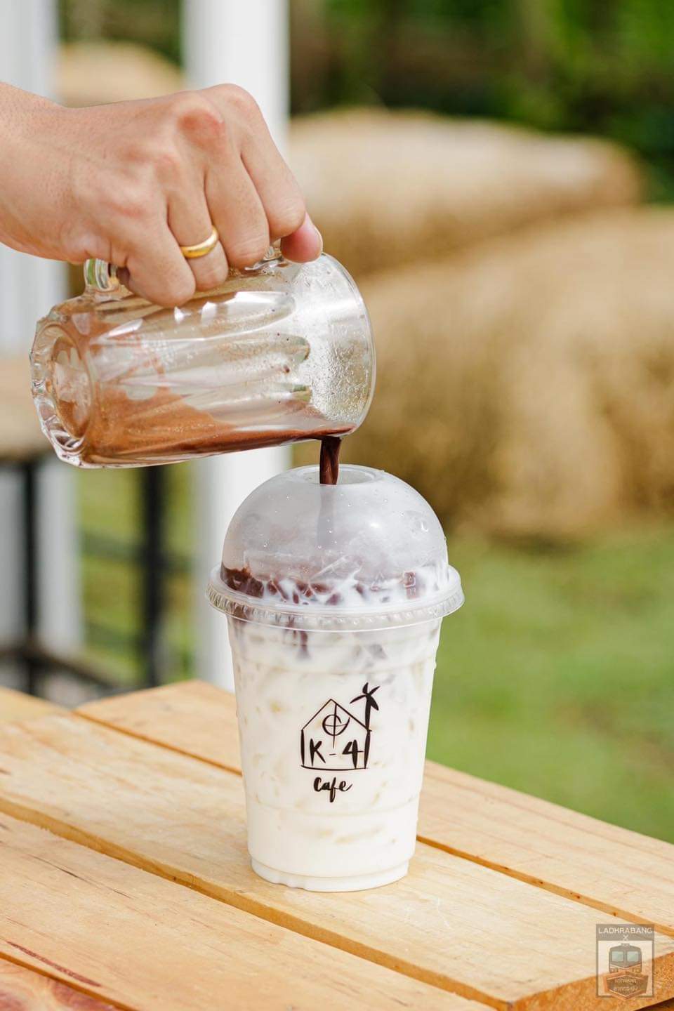 แก้ว PET ปาก 98 (ุรุ่นหนากลาง) ขนาด 16 ออนซ์ (ยกลัง 1000 ใบ)