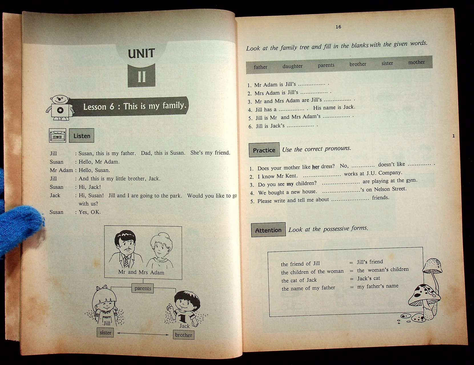 หนังสือเรียนภาษาอังกฤษหลัก ๑ รายวิชา ภาษาอังกฤษหลัก อ ๐๑๑ - อ ๐๑๒ ENGLISH IN GLOBALIZATION ชั้นมัธยมศึกษาปีที่ ๑