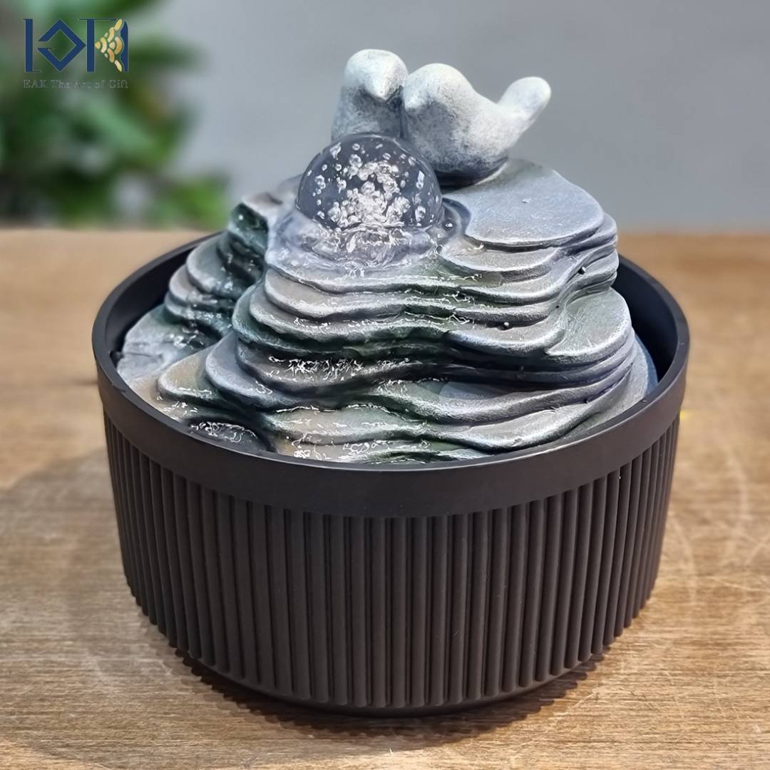 น้ำพุล้นตั้งโต๊ะ รหัส7241229L นกคู่มีลูกแก้ว น้ำพุตั้งโต๊ะทำงาน น้ำพุล้นแต่งบ้าน น้ำพุเสริมฮวงจุ้ย