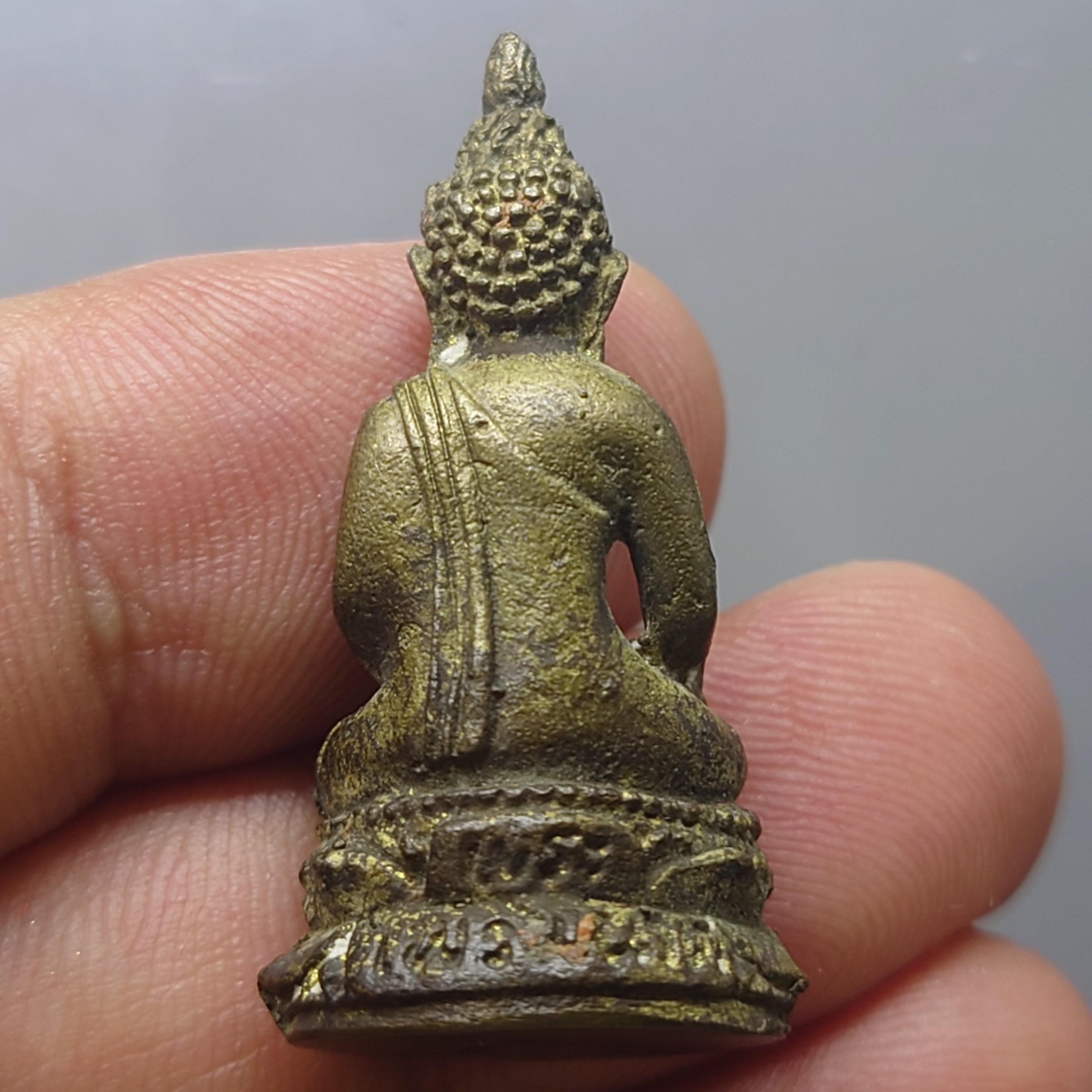 พระกริ่ง พระชัยวัฒน์ ไพรีพินาศ เนื้อนวะ กปน สาขาบางเขน สร้าง วัดบวรๆ ปี2535 พร้อมกล่องเดิม