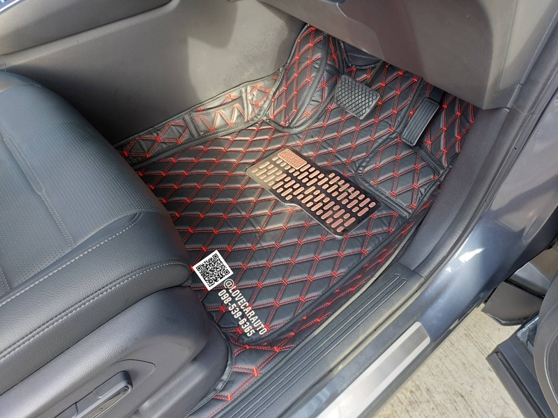 พรมปูพื้นรถยนต์ Honda CRV G6 2023 พรมvvip สีดำด้ายแดง