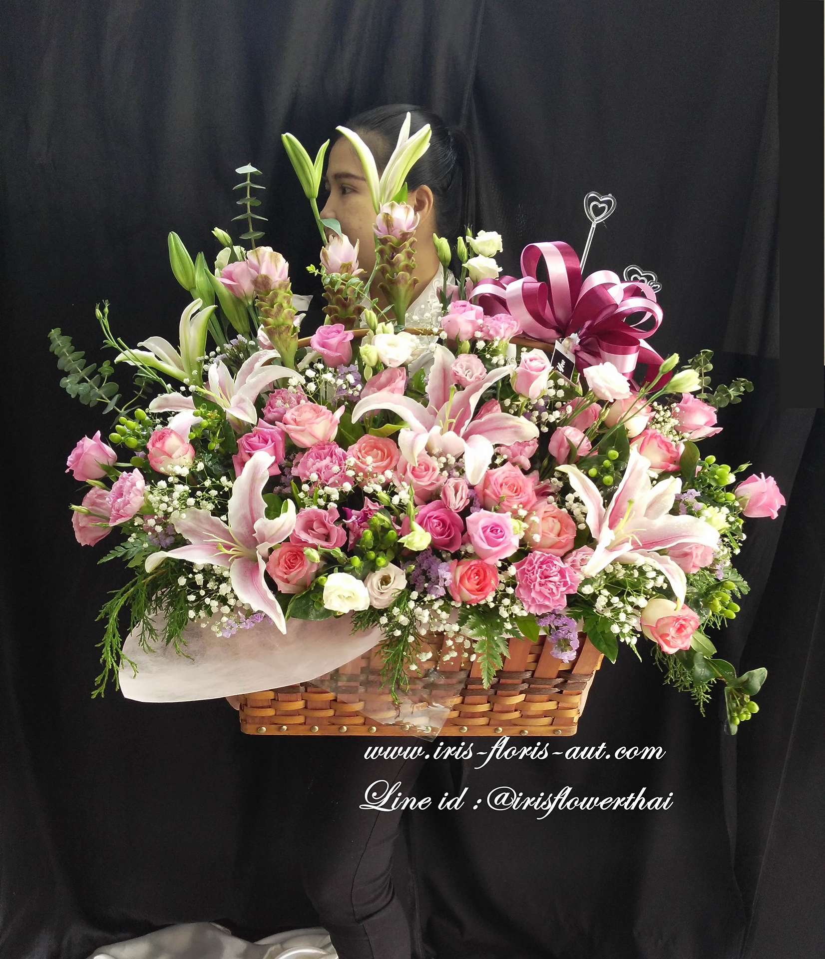 กระเช้าดอกไม้สด ขนาดใหญ่