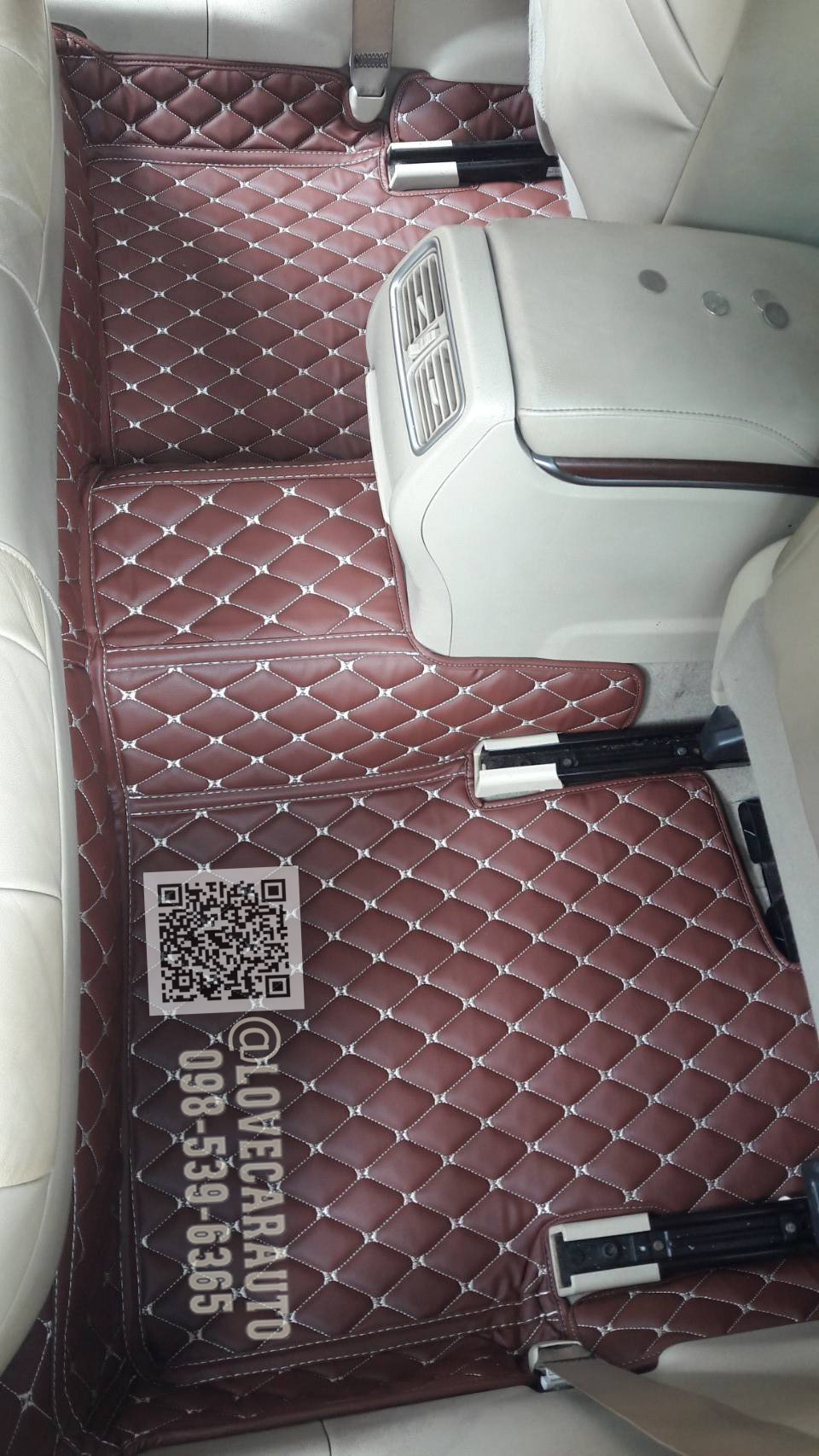 พรมปูพื้นรถยนต์ 6D Nissan Teana J32 สีกาแฟ