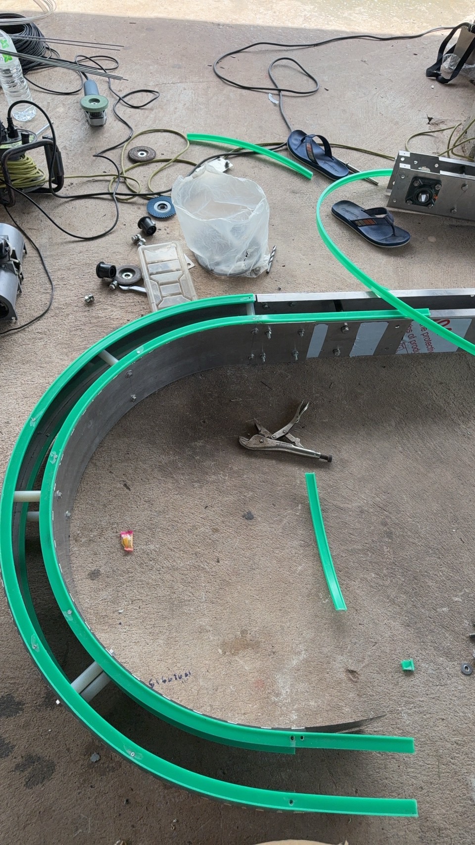 สายพาน Top chain แกนเพลาขนาด 16 มม ยาว 101 มม M8 SUS304 สำหรับประกอบโครงสายพาน Top chain.