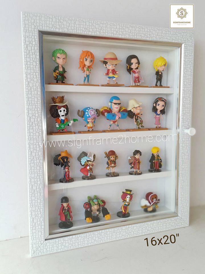 กล่องใส่โมเดล ตุ๊กตา ของโชว์ style modern ขนาด 16x20นิ้ว