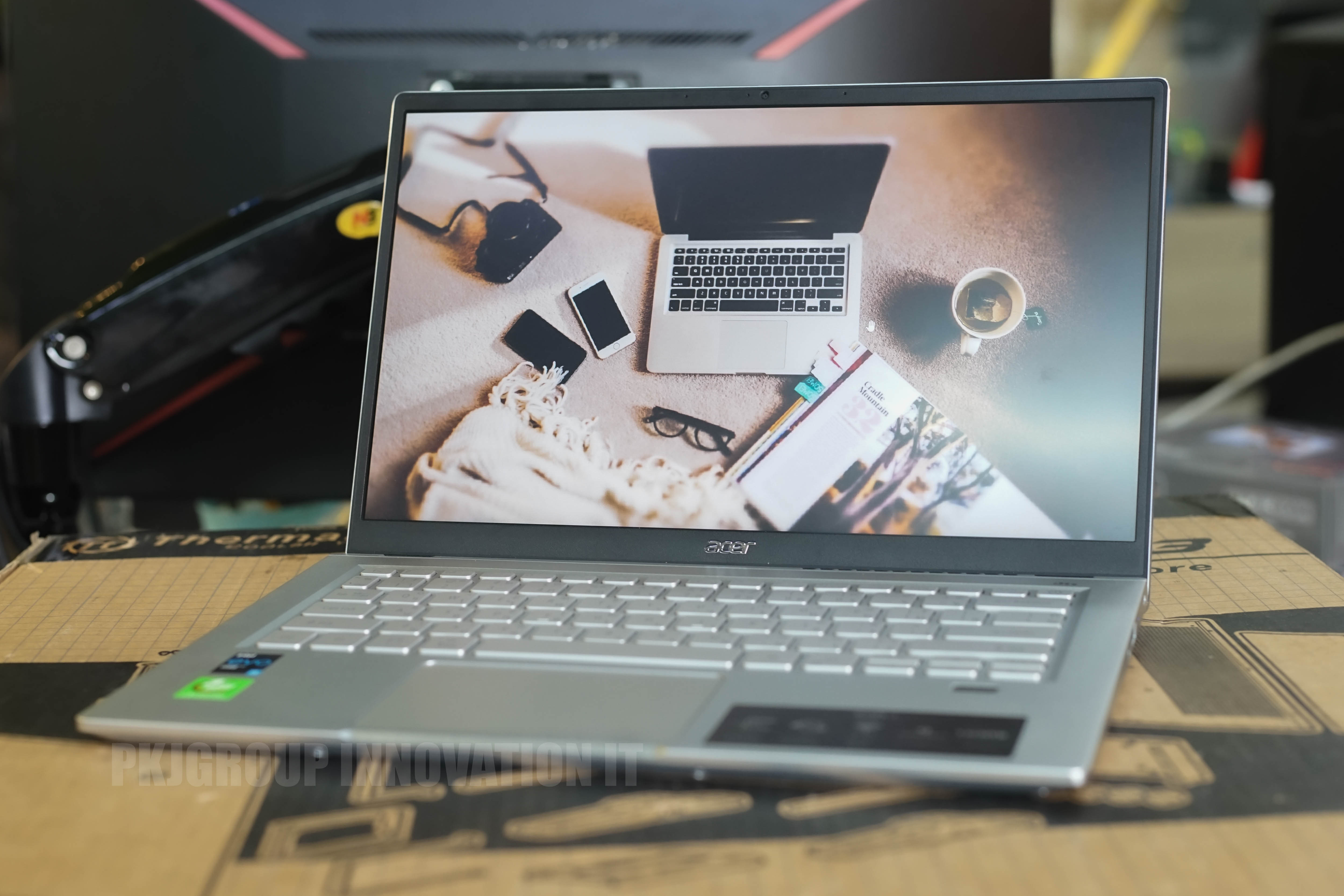 โน๊ตบุ๊คทำงาน Acer Swift 3 SF314-511-57PD i5-1135G7 RAM 8 GB SSD 512GB