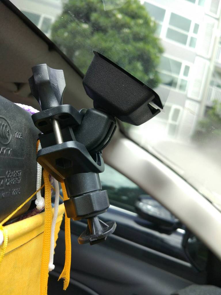 ขายึดกล้องติดรถยนต์ กับก้านกระจกมองหลัง แบบสไลด์