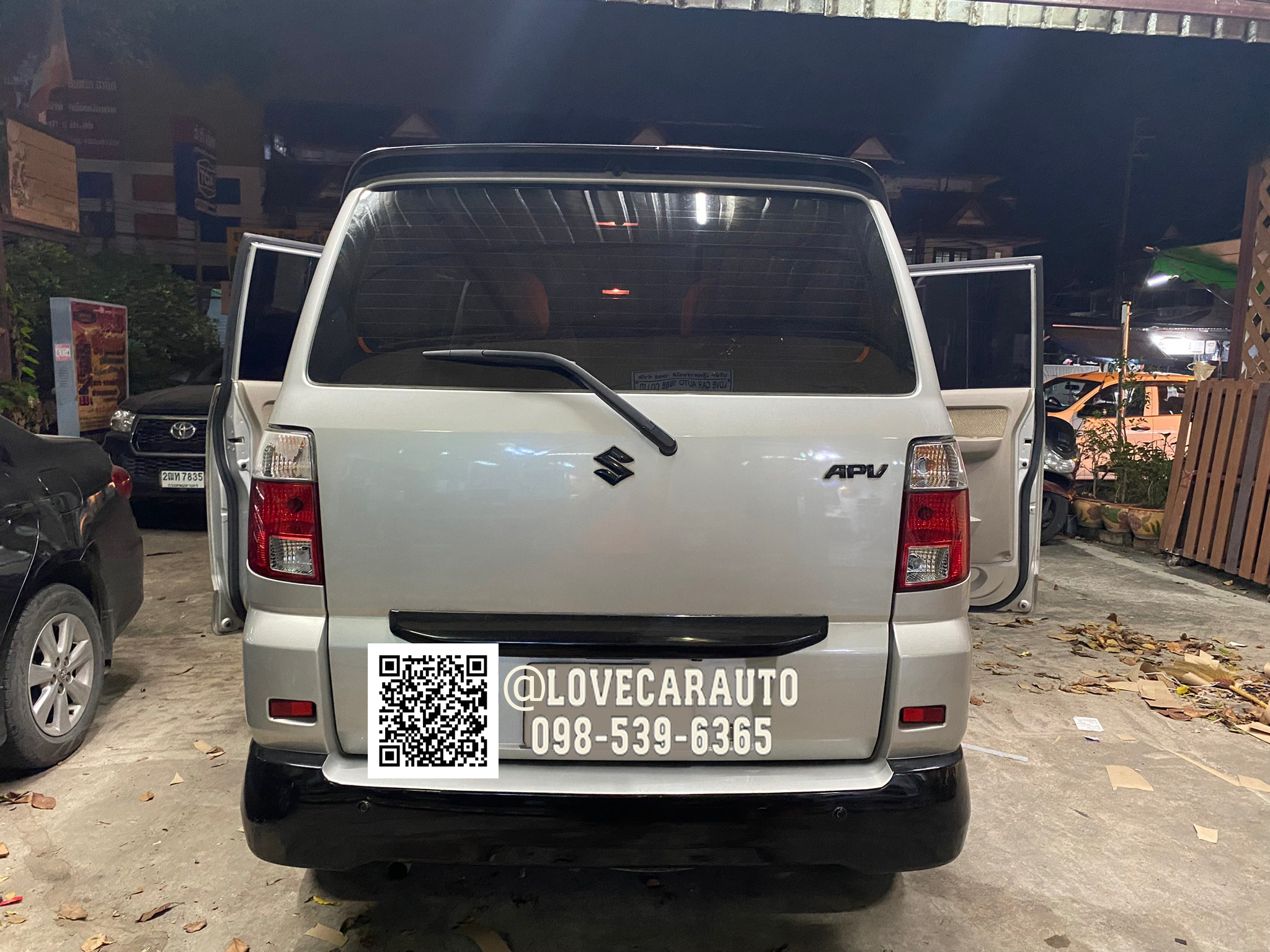 พรมปูพื้นรถยนต์ พรม6D Suzuki APV สีกาแฟ