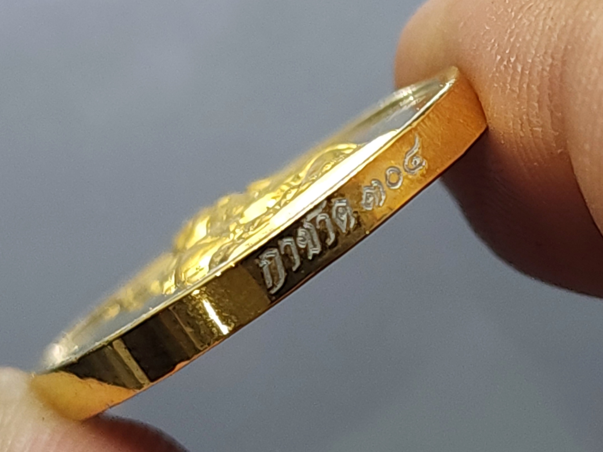 เหรียญพระพิฆเนศ หลังอัสตะวินายะกาทั้ง 8 รุ่นสร้างเทวสถาน 8 วัด สภากาชาดไทย พร้อมกล่องเดิม