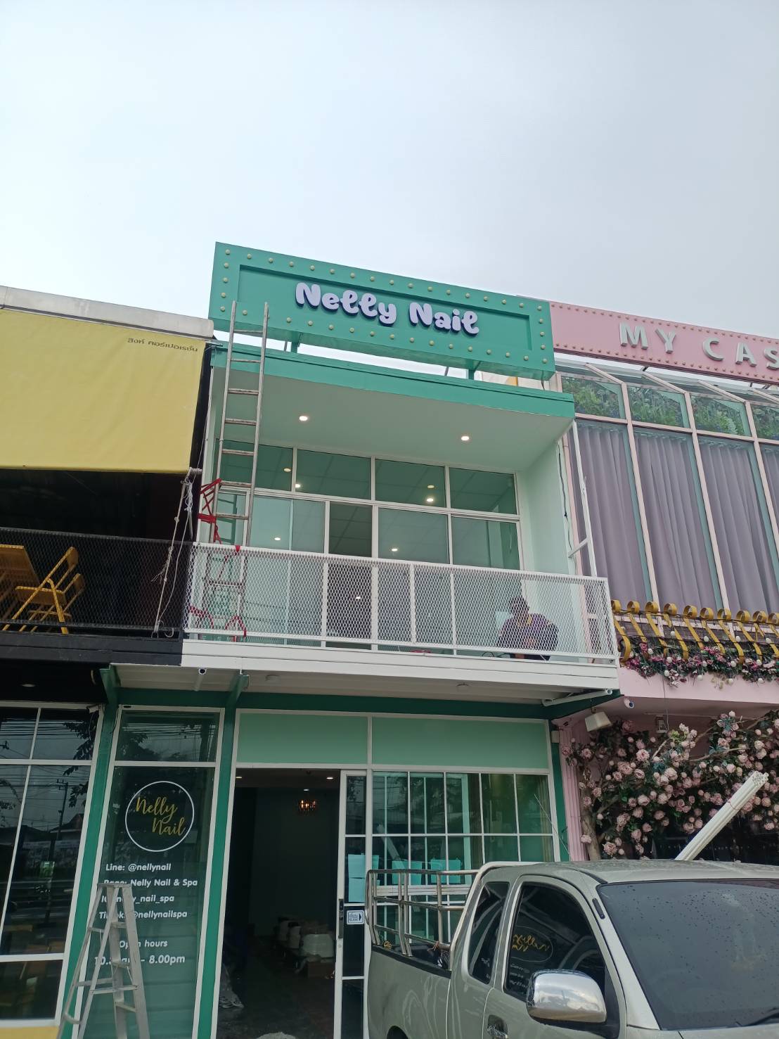 งานป้ายตัวอักษรป้ายไฟแอลอีดี งานป้ายหน้าร้านออกไฟแอลอีดี งานร้านทำเล็บNellyNaIl พร้อมไฟปิงปอง