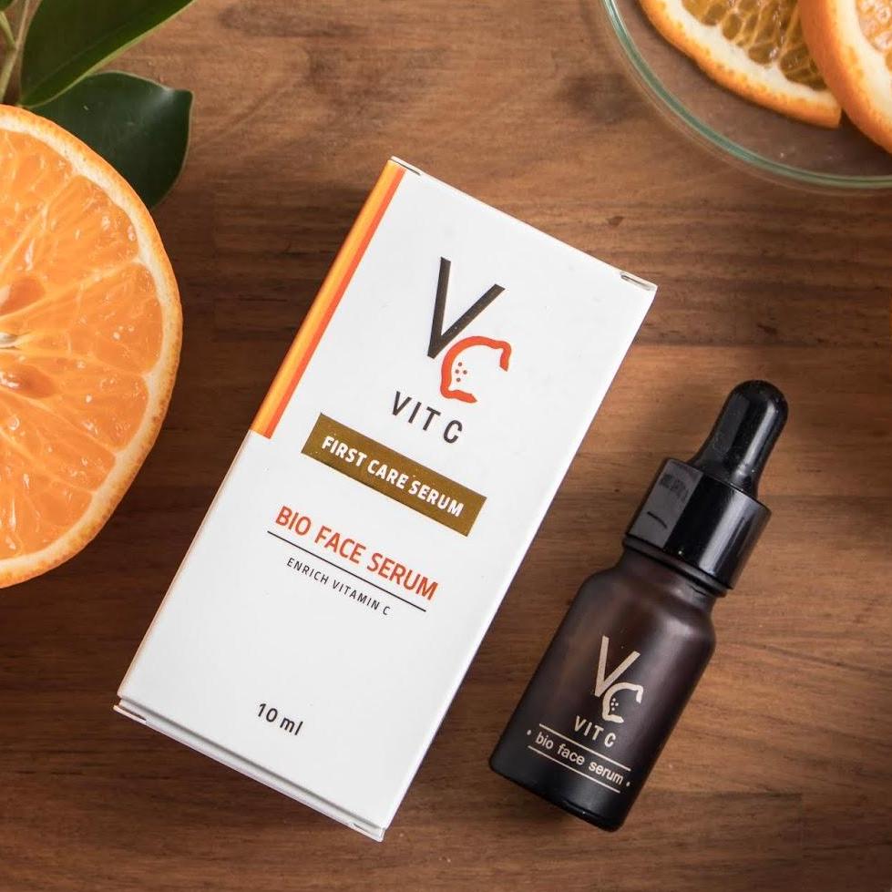 เซรั่มวิตซีน้องฉัตร ลดรอยดำจากสิว Vit C Bio Face Serum 10G.