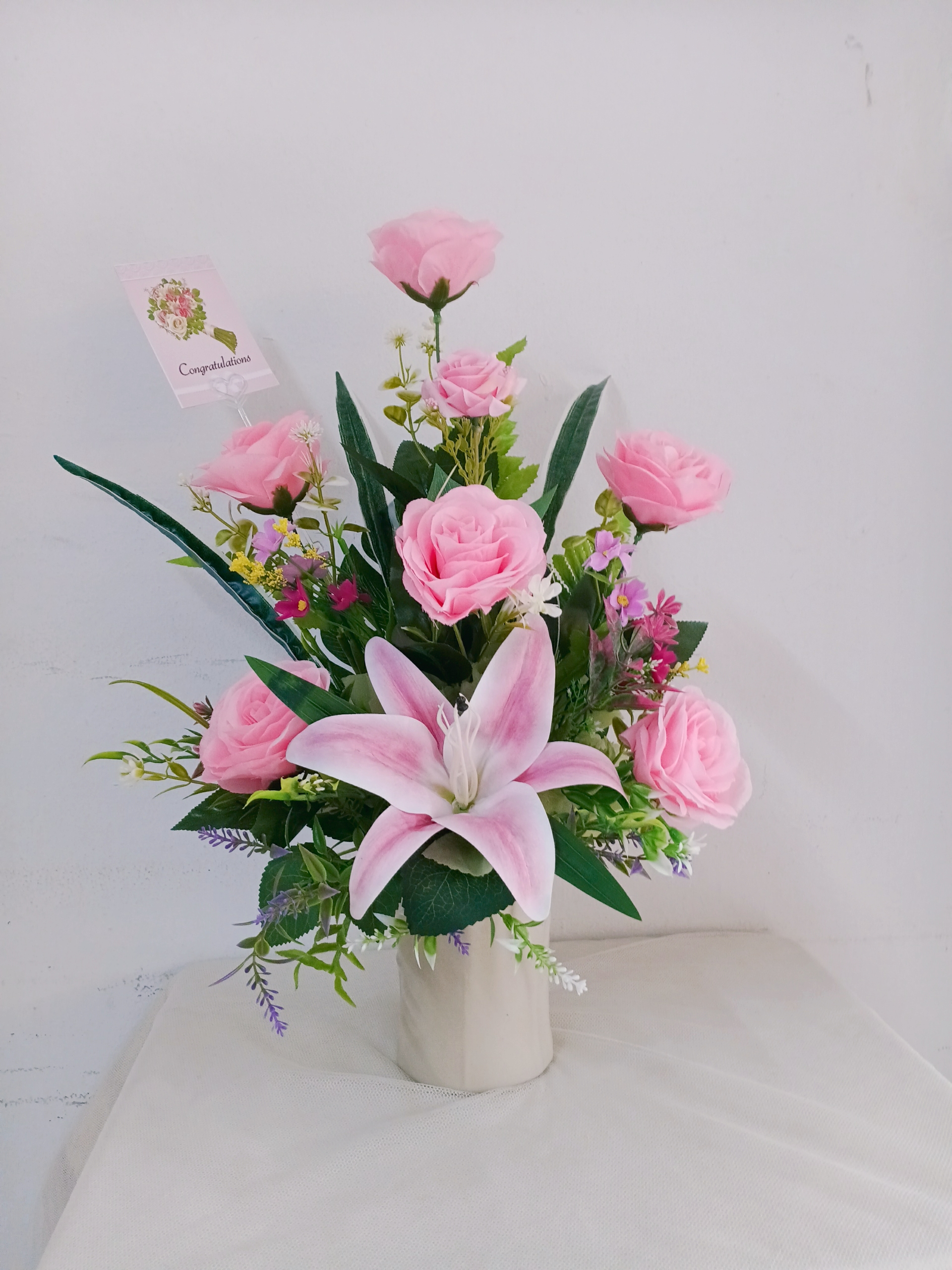 แจกันดอกไม้ประดิษฐ์ (มีสินค้าพร้อมจำหน่าย)