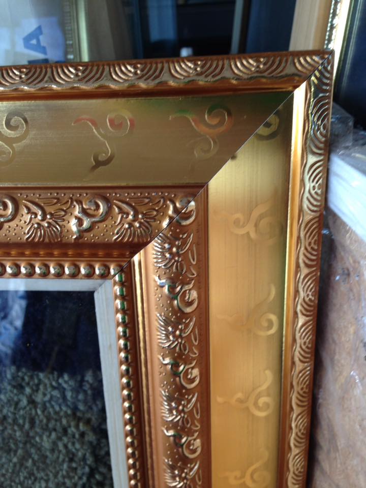 กรอบรูป พระขนาดใหญ่ 48x72"นิ้ว ทรงลึกหนา ไม้กรอบหน้า4" สีทอง