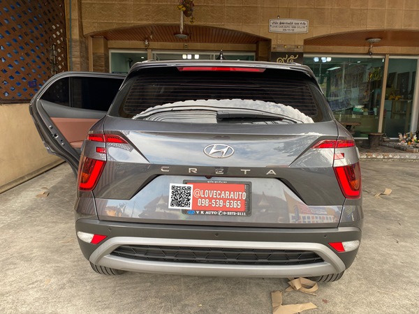 พรมปูพื้นรถยนต์ 7D Hyundai CRETA 2022 (ฮุนได เครต้า) ลายเคฟล่าสีกาแฟ +ไวนิลดักฝุ่นสีน้ำตาล