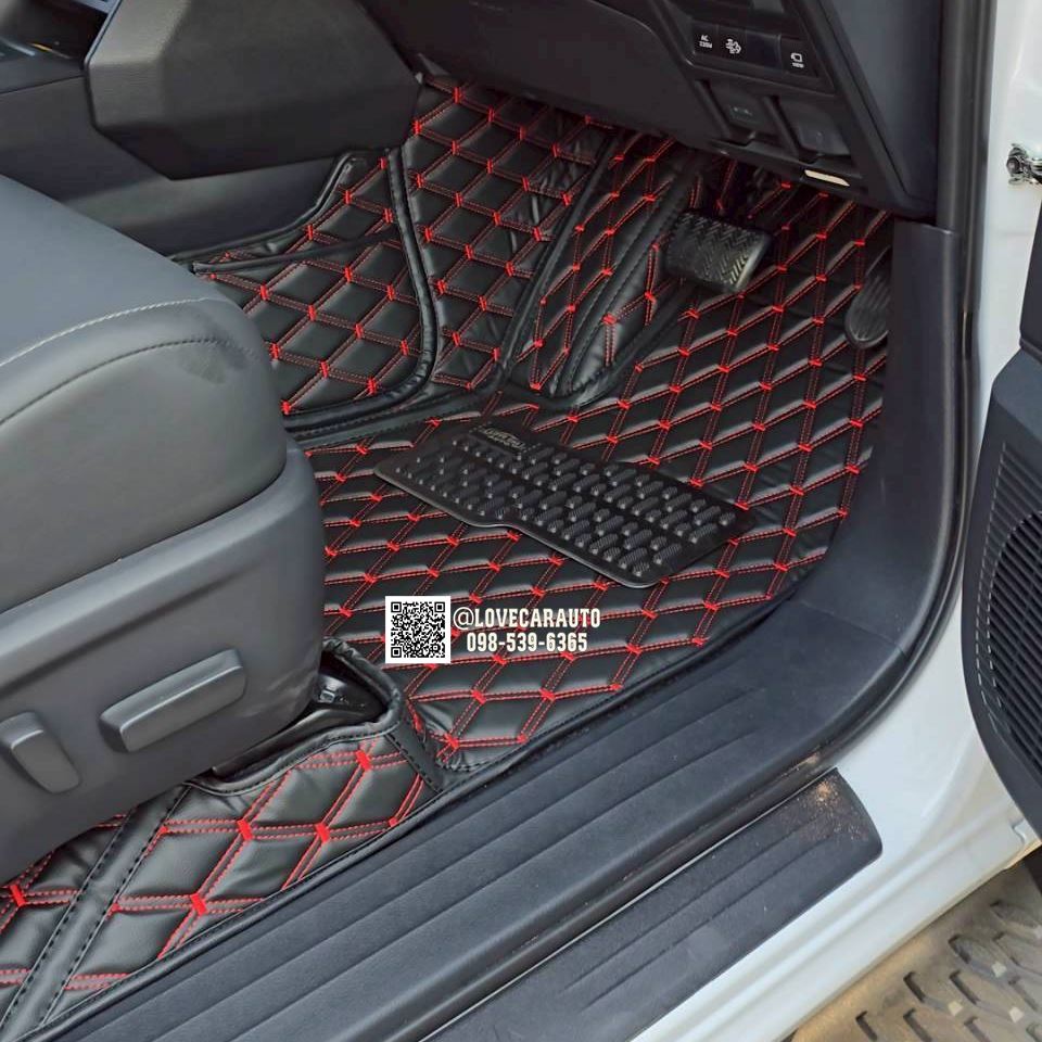 พรมปูพื้นรถยนต์ toyota travo 4ประตู พรมVVIPด้ายคู่ดำด้ายแดง