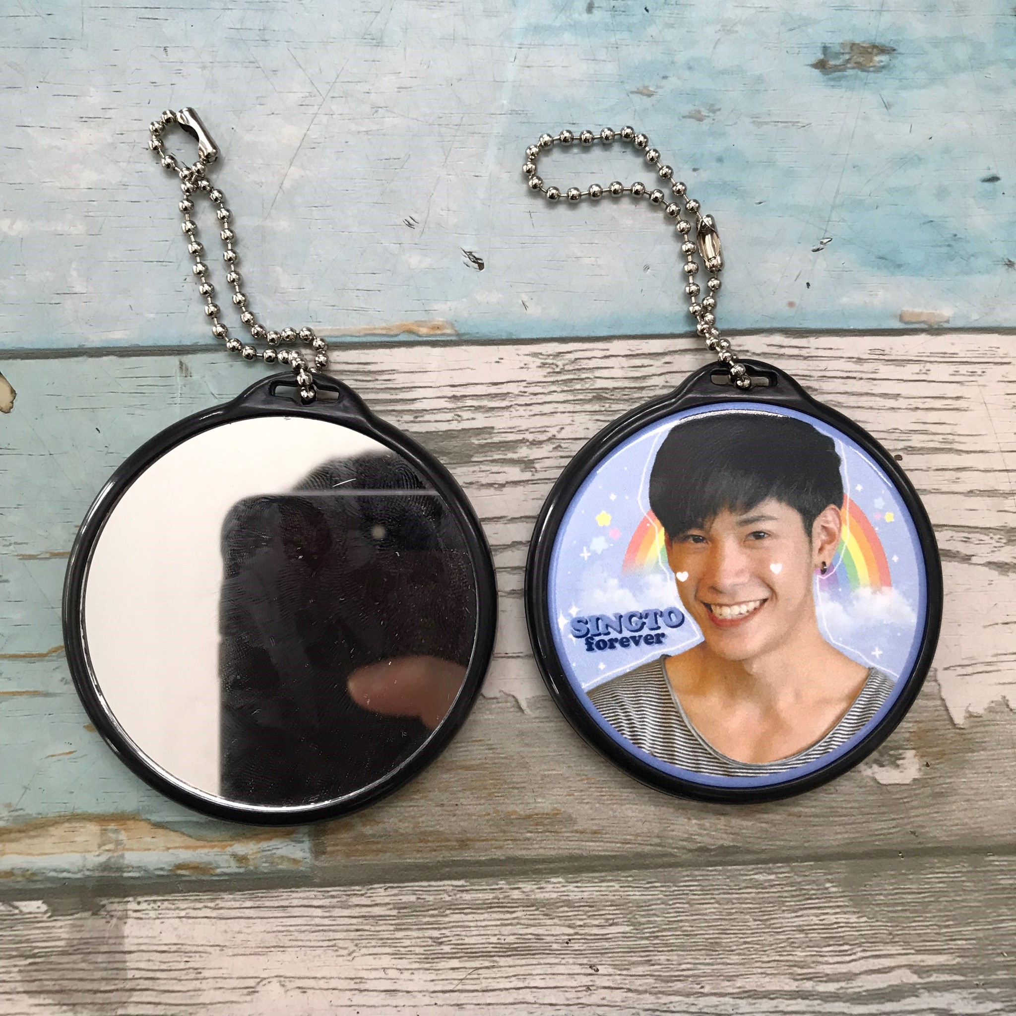 สั่งทำกระจกแขวนของได้