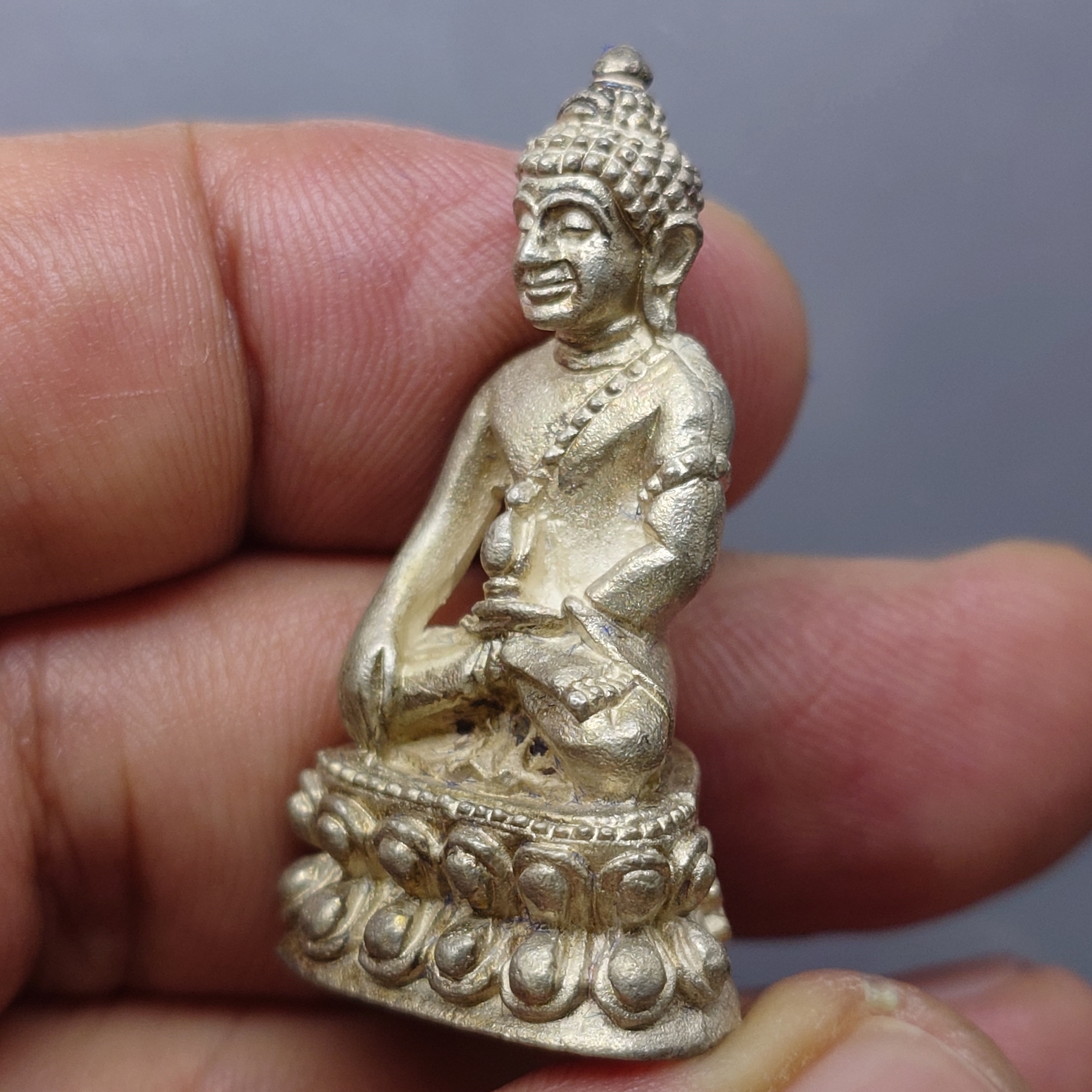 พระกริ่ง ร่มไทร ๘๐ เนื้อเงิน (สร้าง 200 องค์) ญสส 80 พรรษา สมเด็จพระญาณสังวร สมเด็จพระสังฆราช วัดบวรนิเวศๆ ปี2536 พร้อมกล่องเดิม นิยม รับประกันแท้ออกวัด