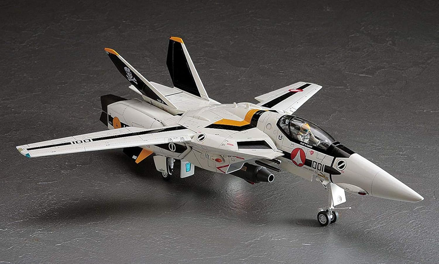 **MTS Toys**Hasegawa Macross 1/48 : VF-1S/A Valkyrie 'Skull Squadron'