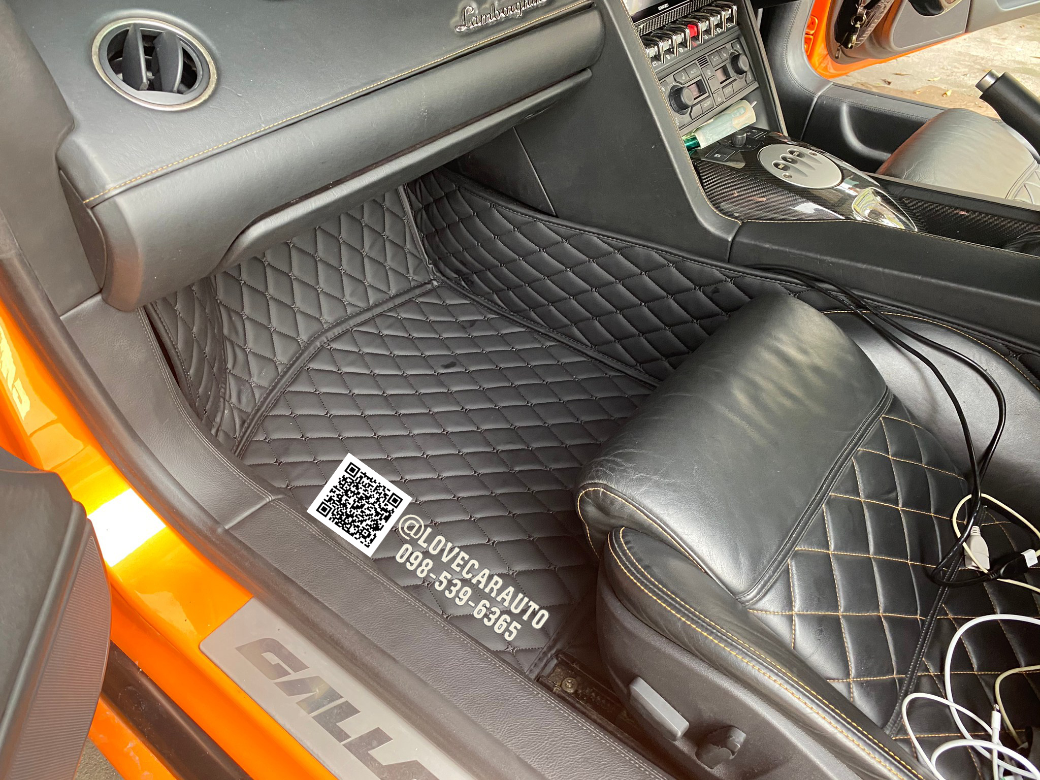 พรมปูพื้นรถยนต์ 6D Lamborghini Gallardo สีดำล้วน