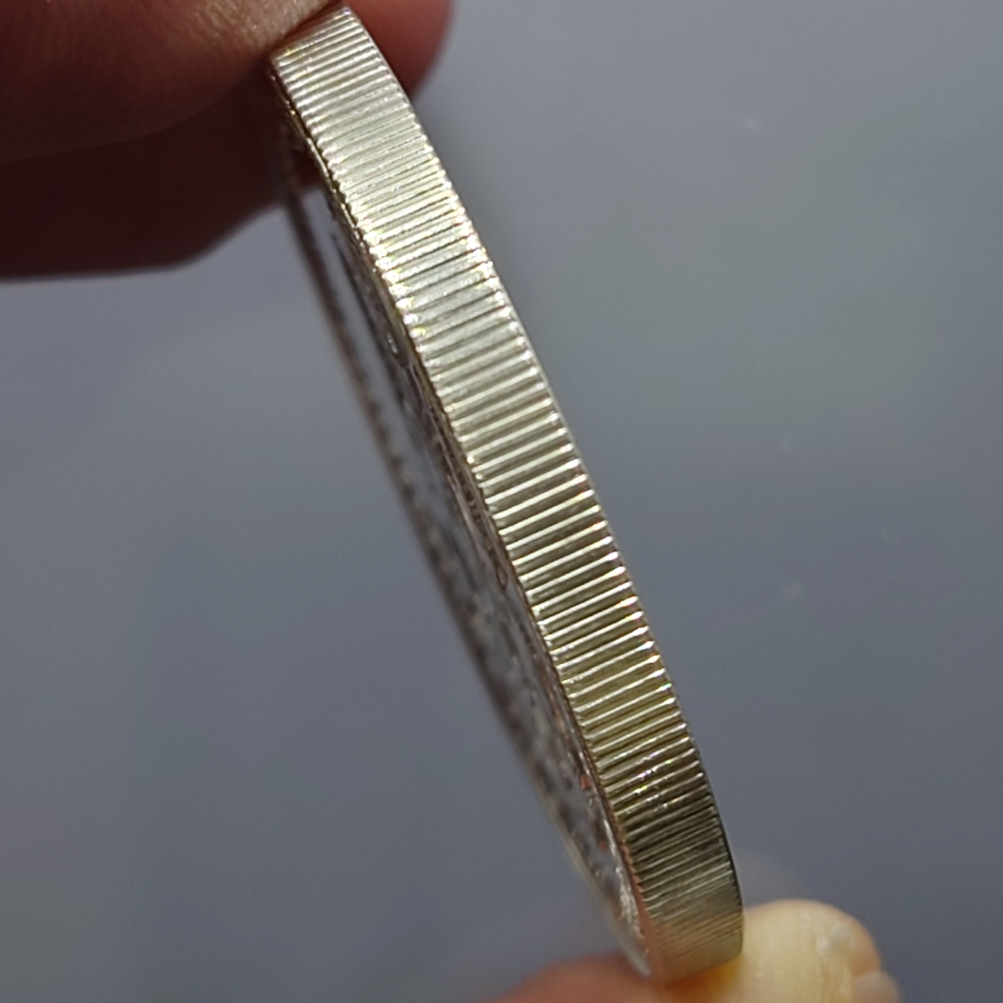 เหรียญเงิน 600 บาท ที่ระลึกพระราชพิธีกาญจนาภิเษก พระบาทสมเด็จพระปรมินทรมหาภูมิพลอดุลยเดช รัชกาลที่ 9 พ.ศ.2539