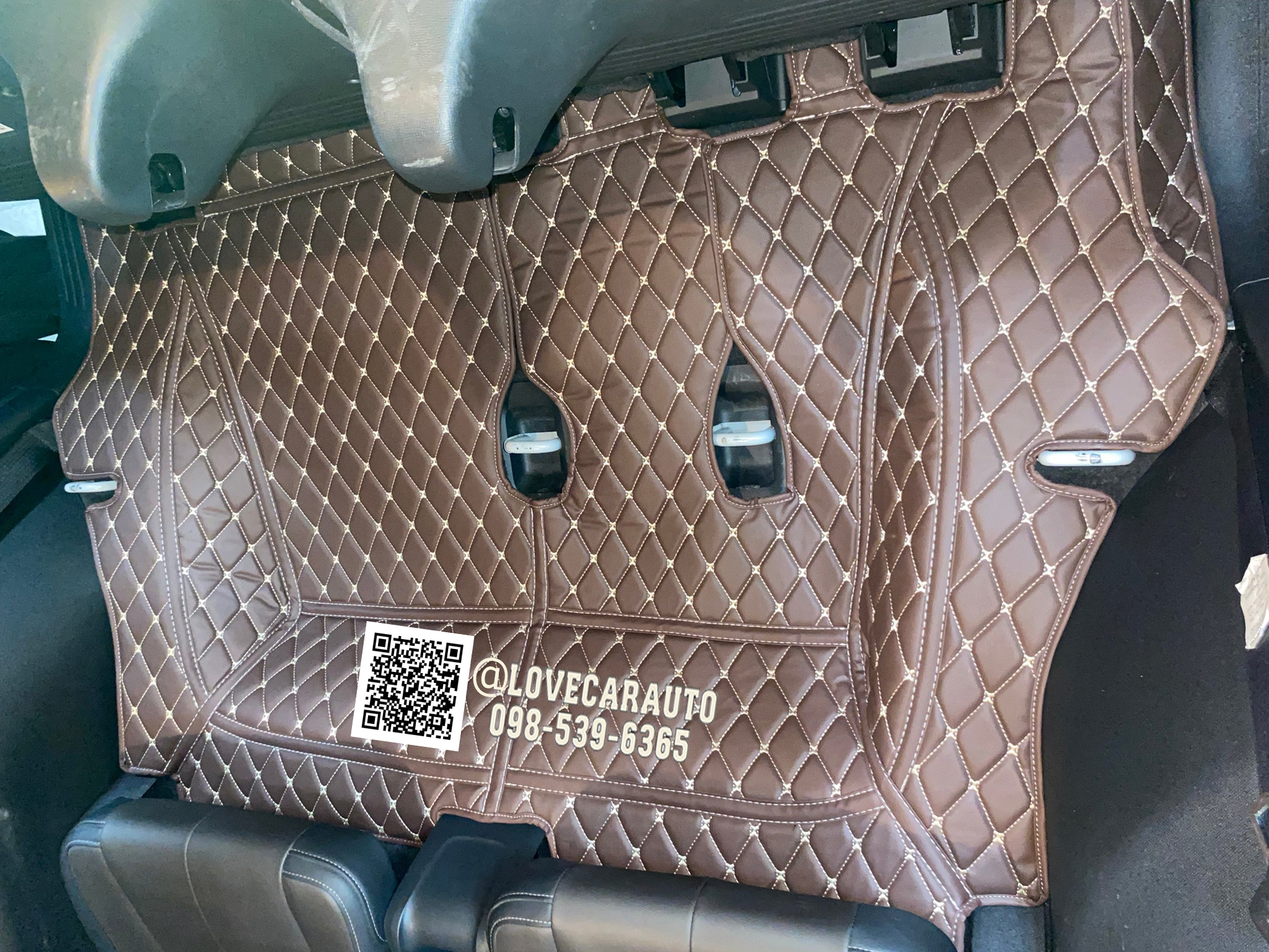 พรมปูพื้นรถยนต์ 7D chevrolet trailblazer 2016 สีกาแฟ +ไวนิลน้ำตาล