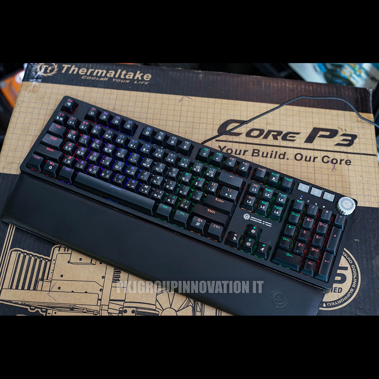 คีย์บอร์ดสำหรับเล่นเกมมือ 2 NEOLUTION E-SPORT TERRABLADE - (BLUE-SWITCH) Mechanical Blue Switch