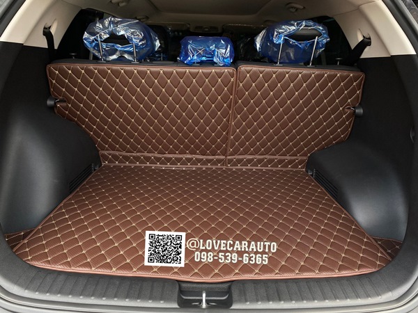 พรมปูพื้นรถยนต์ 7D Hyundai CRETA 2022 (ฮุนได เครต้า) ลายเคฟล่าสีกาแฟ +ไวนิลดักฝุ่นสีน้ำตาล