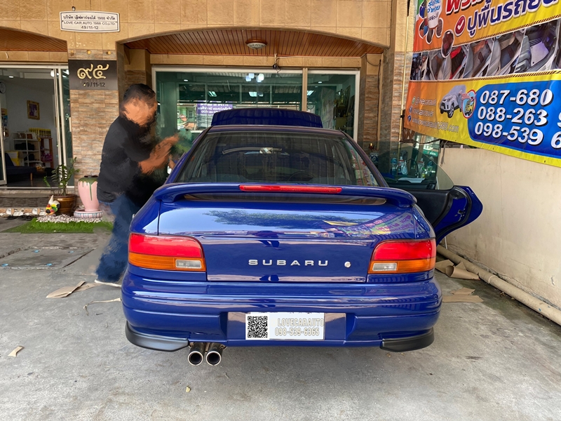 พรมปูพื้นรถยนต์ Subaru Impreza กระดุมเล็กดำ
