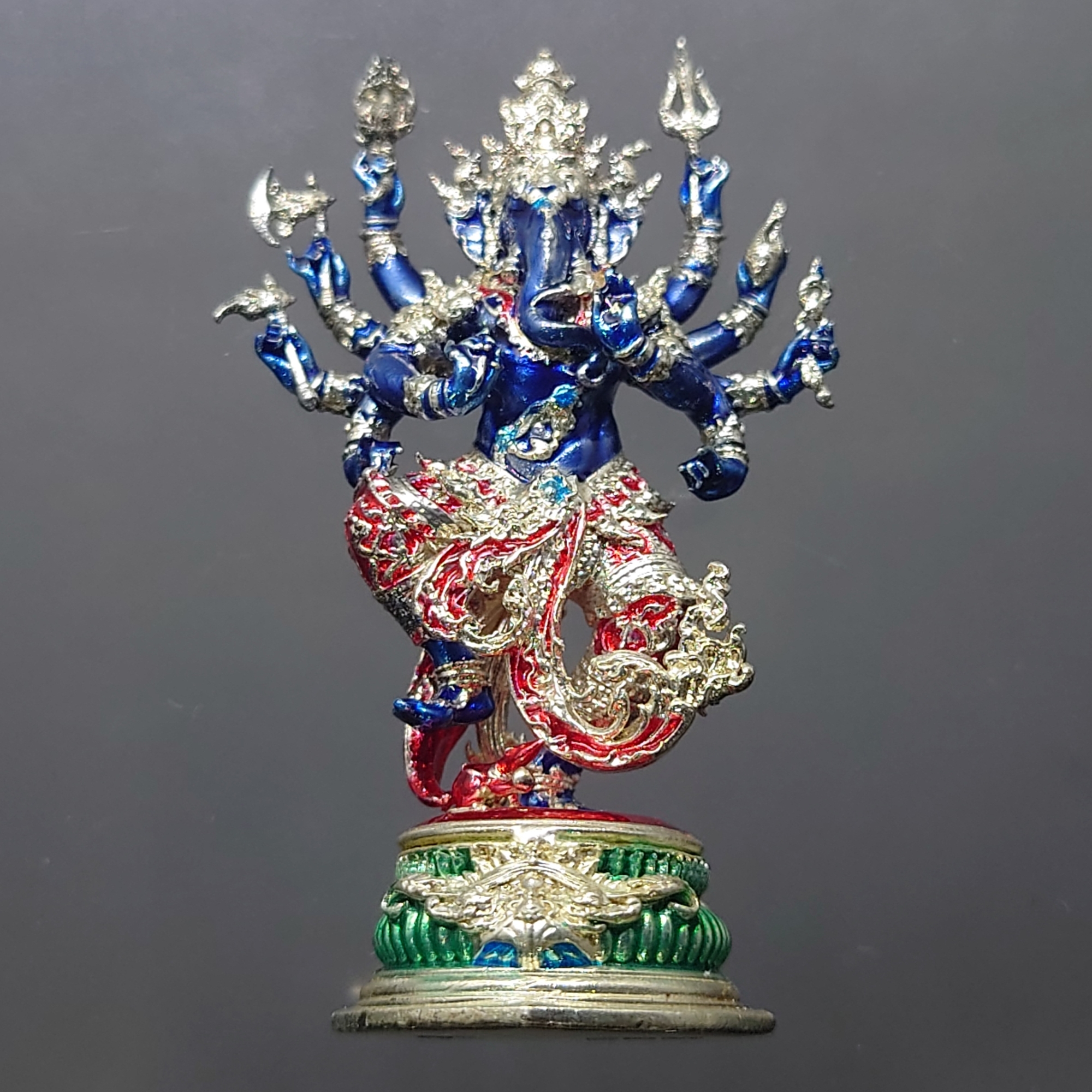 พระพิฆเนศแห่งน้ำ จาลบินายัค เนื้อชนวนมหาชนวนชุบเงินลงยา ปลุกเสกโดย พราหมณ์หลวง สมาคมพระพิฆเนศแห่งประเทศไทย ปี2567 พร้อมกล่องเดิม