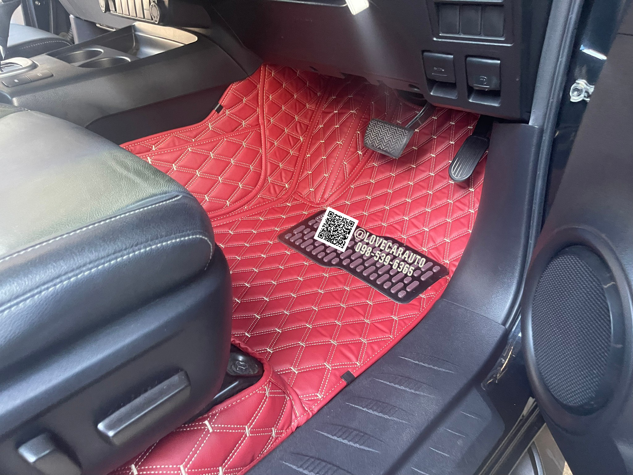 พรมปูพื้นรถยนต์ toyota revo cab