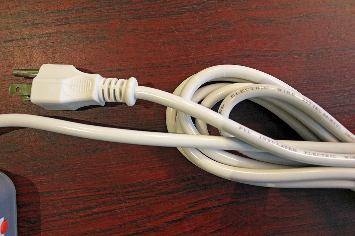 Macnus mn-996 ปลั๊กไฟมีช่อง usb