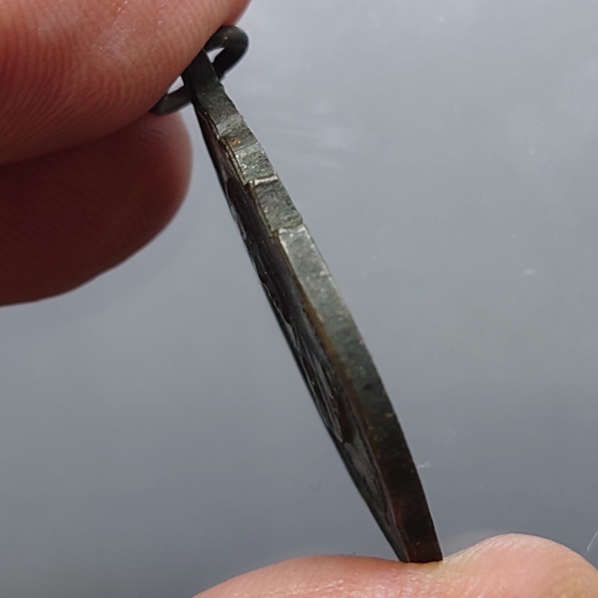 เหรียญพระบรมราชชนก หลังเจ้าฟ้าศิริราชงาน ฉลอง 84 ปีศิริราช (หลวงปู่แหวน สุจิณโณ ร่วมปลุกเสก) พ.ศ.2517 รับประกันแท้